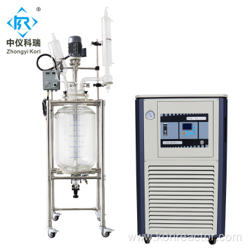 Chemical jacketed glass reactor
